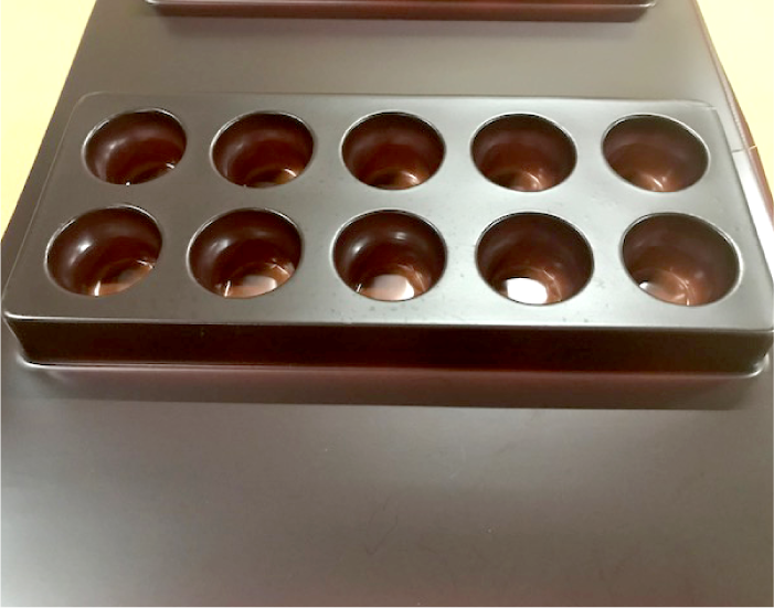 金型